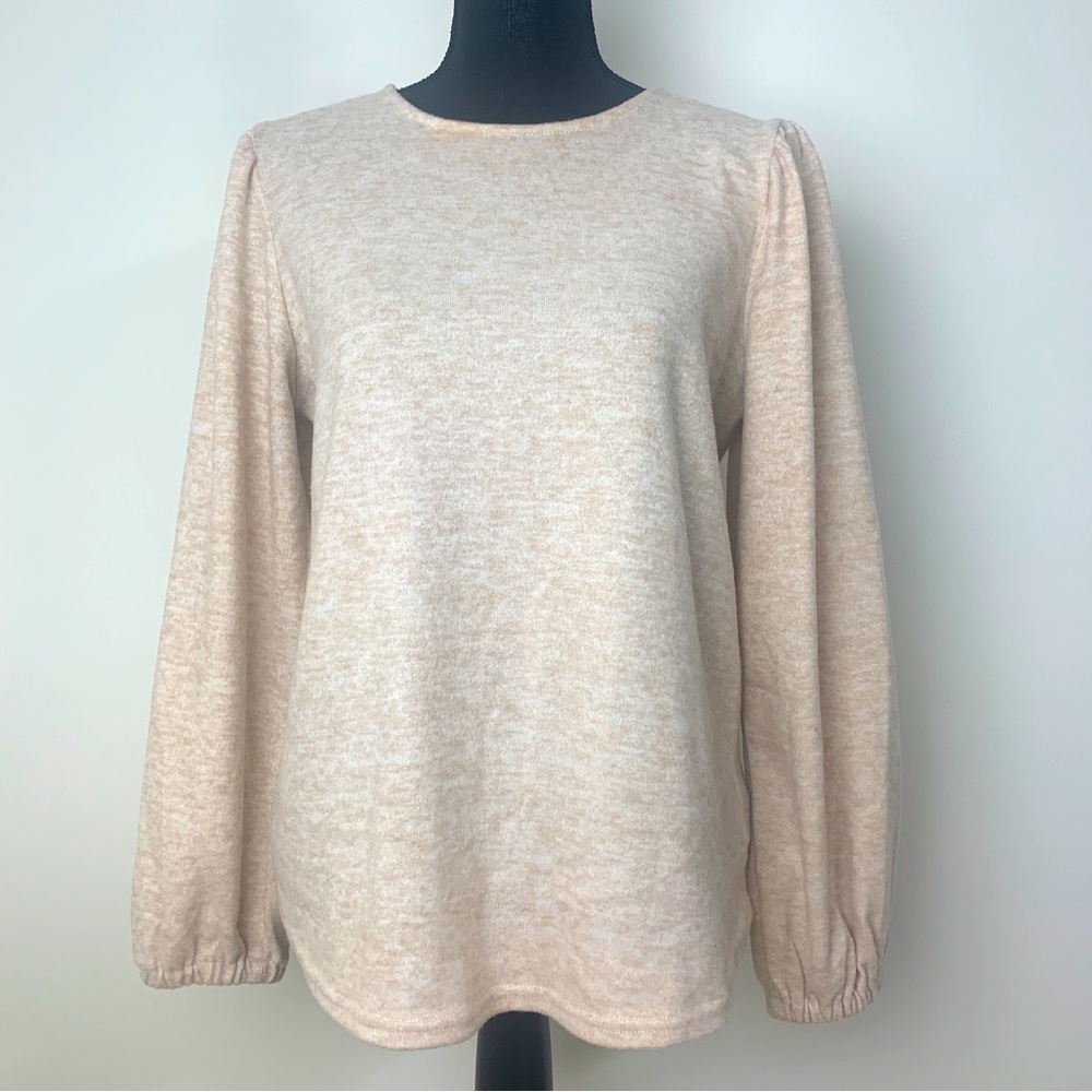 Soft Long-Sleeve Puff Sleeve Shirt Inner Circle M